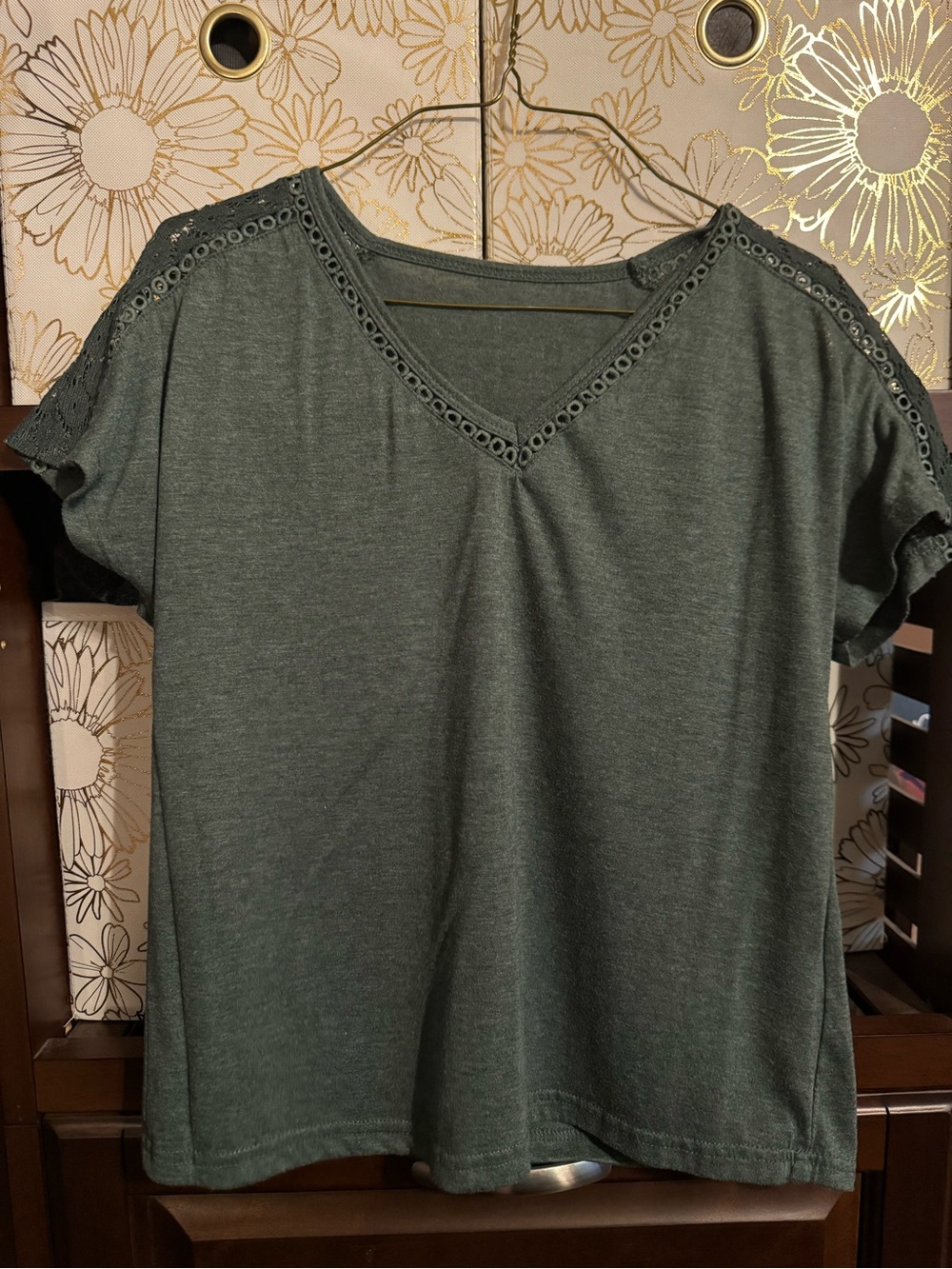 SHEIN Olive Green V-Neck Tee with Eyelet Trim
